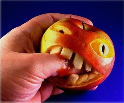 Biting Apple 19 Artistic Food Carvings